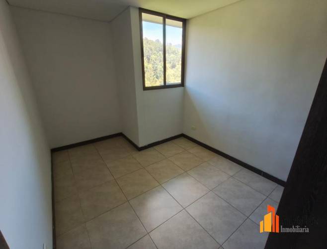 3 Dormitorio Habitaciones, ,2 BañoBathrooms,Apartamento,En Arriendo,1800093-A