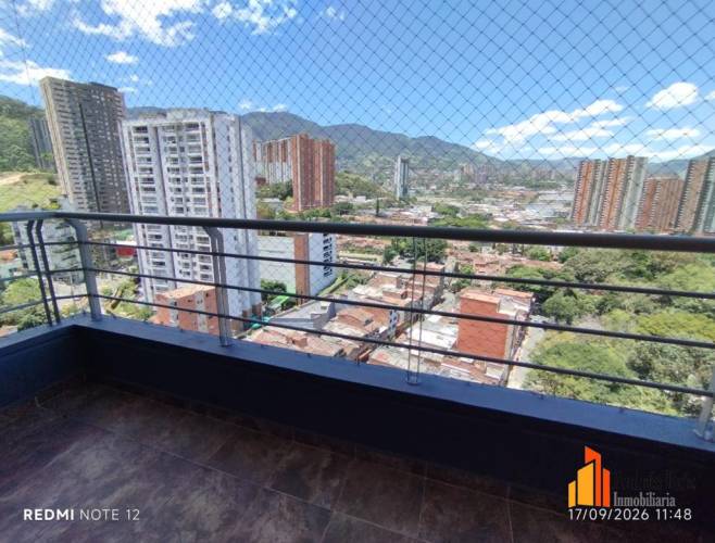 3 Dormitorio Habitaciones, ,2 BañoBathrooms,Apartamento,En Venta,1802934-V