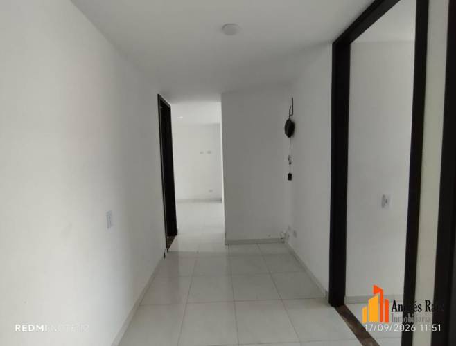 3 Dormitorio Habitaciones, ,2 BañoBathrooms,Apartamento,En Venta,1802934-V